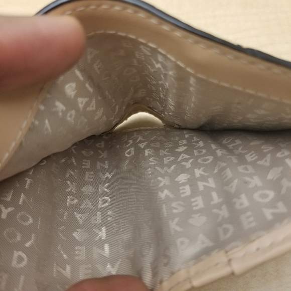 Kate Spade leather Wallet - Picture 3 of 4